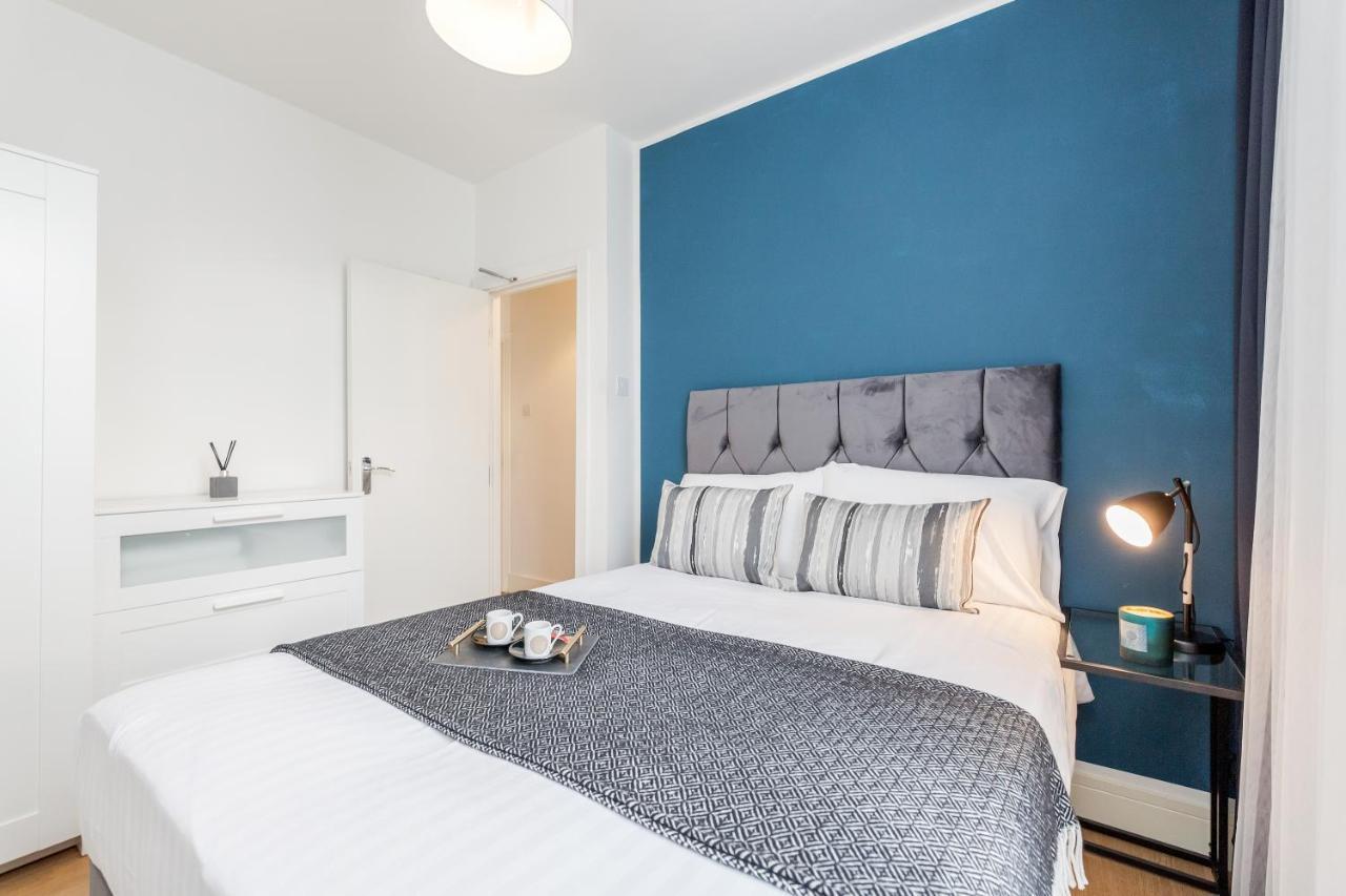 2 Bedrooms Serviced Apartment Excel Exhibition Centre, O2 Arena, Stratford Olympic City, Forest Gate, Central Londra Esterno foto
