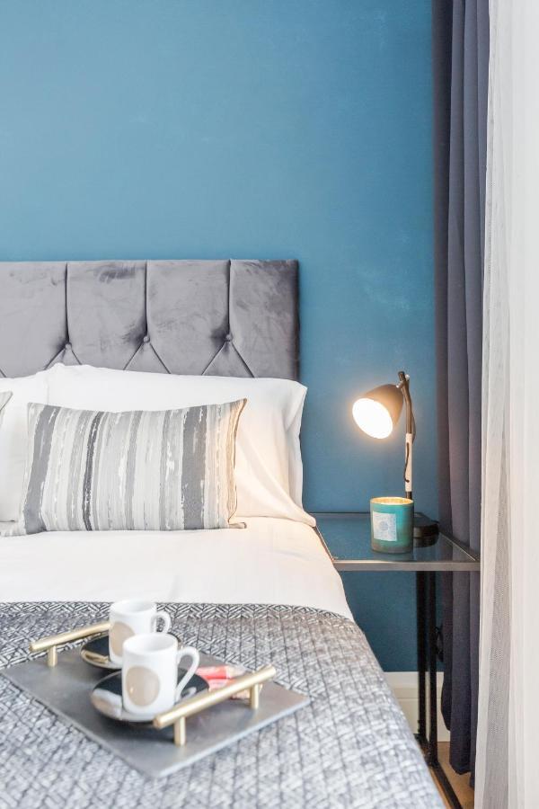 2 Bedrooms Serviced Apartment Excel Exhibition Centre, O2 Arena, Stratford Olympic City, Forest Gate, Central Londra Esterno foto